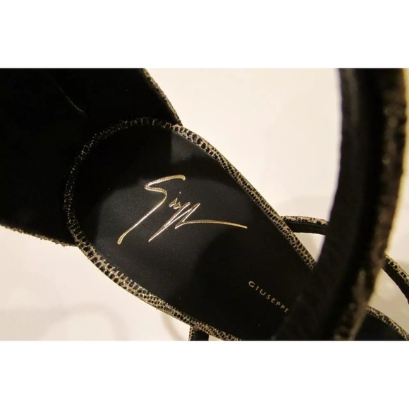 Giuseppe Zanotti Harmony Sandals Gold FIRM PRICE - Picture 3 of 6